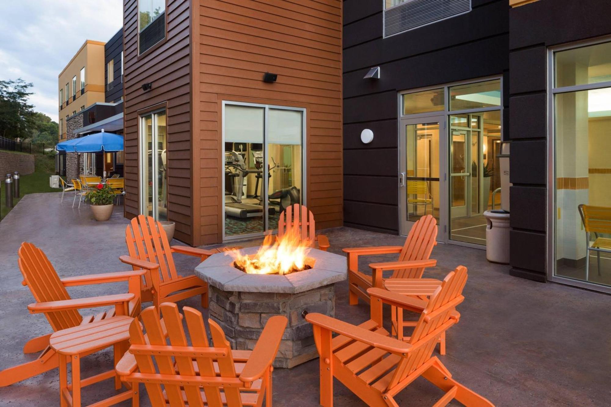 Fairfield Inn & Suites By Marriott Athens Exterior photo