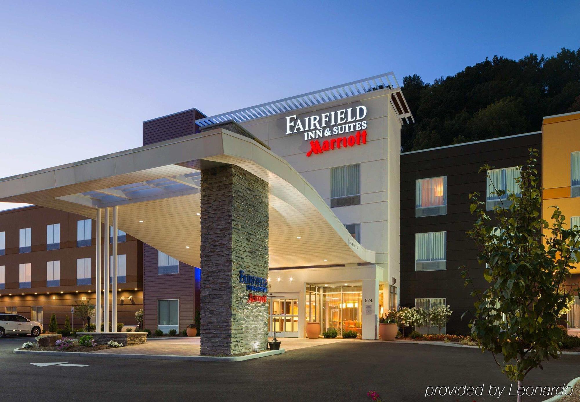 Fairfield Inn & Suites By Marriott Athens Exterior photo